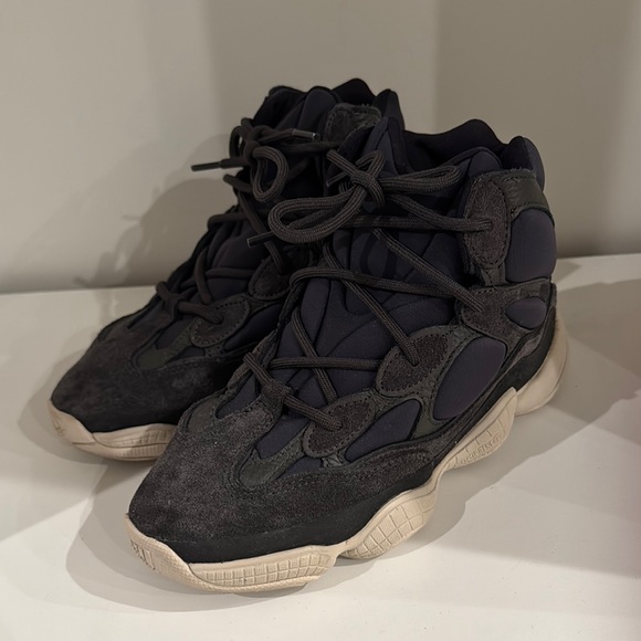 Yeezy 500 High “Slate” Sneaker - Picture 4 of 4